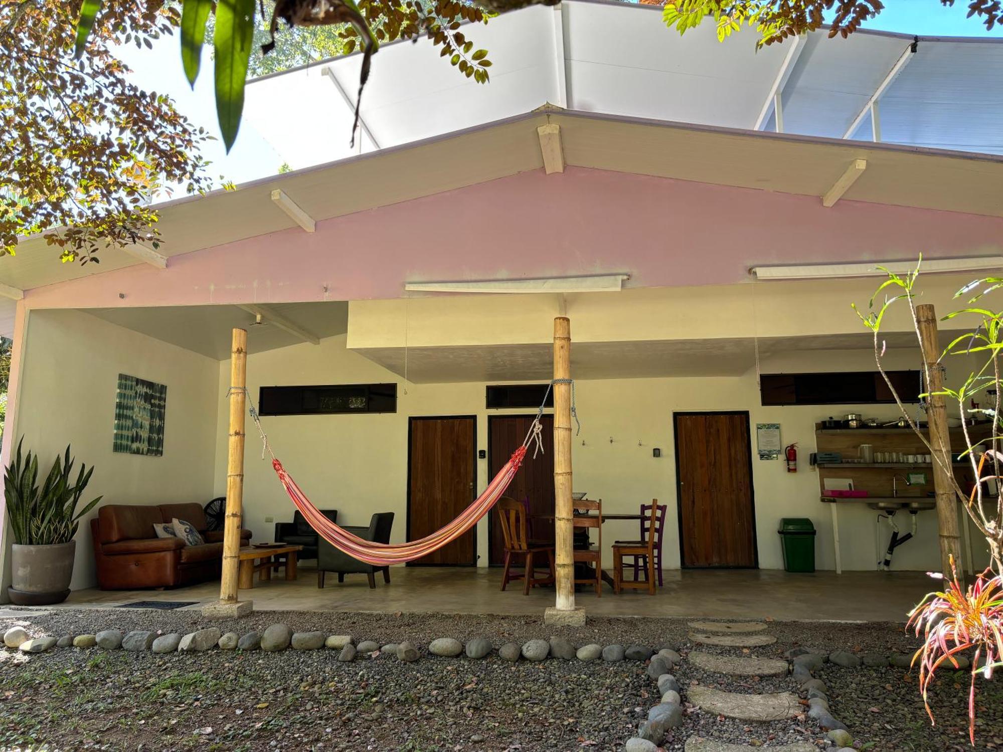 Puerto Viejo Club, Villas & Pool Puerto Viejo de Talamanca Bagian luar foto
